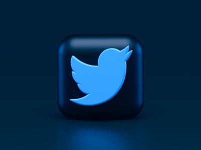 クリニックでTwitterを運用すべき？効率の良い運用法や参考となるアカウントを紹介