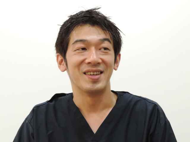 津村 太郎 院長