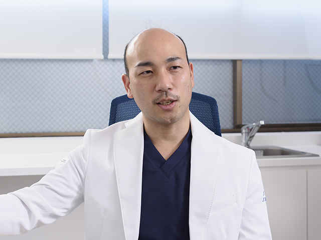 渡邊 晃秀 院長