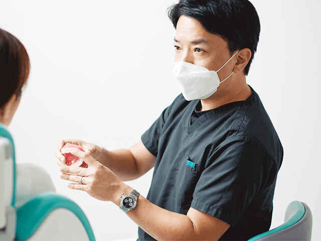 平岡 孝文 院長