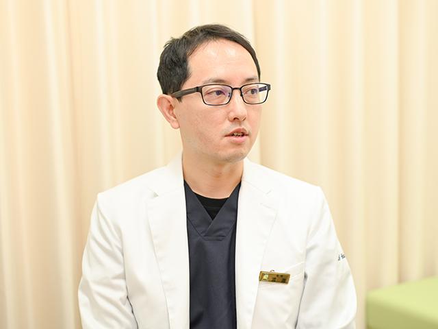 渡邉 俊介 院長