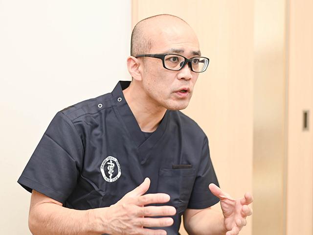 草場 宏之 院長