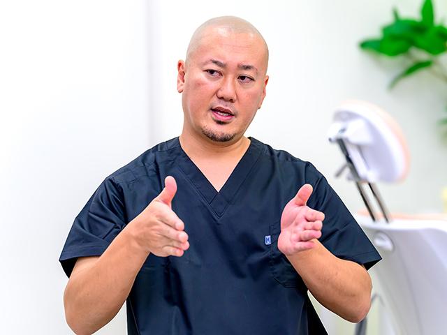 小嶺 翔太郎 院長