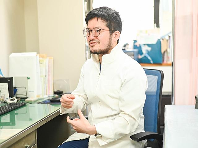 佐川 孝臣 院長