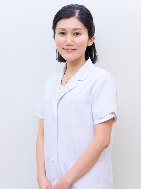 赤座 英里子 院長
