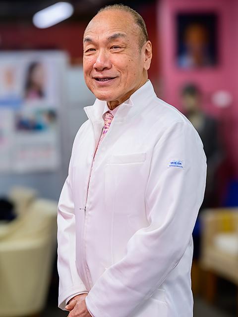 岡本 広 院長