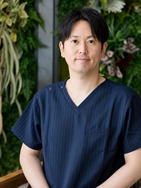 加瀬 晃志 院長