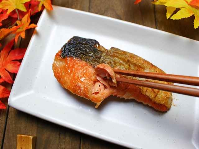 秋の味覚「鮭」で美味しくアンチエイジング！