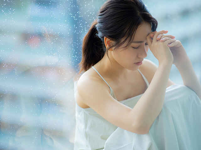 梅雨時の不調は、なぜ起こる？