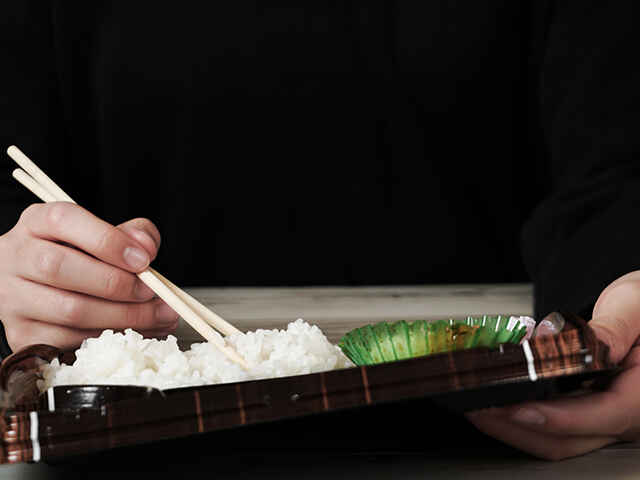 「早食いが太りやすくなる」は本当