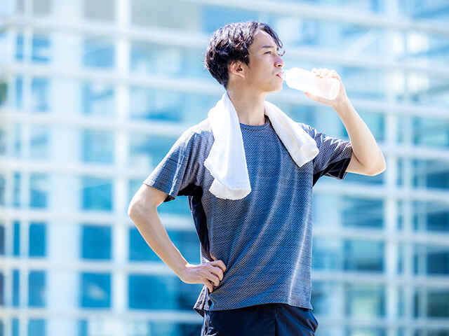 夏のスポーツドリンクには注意！