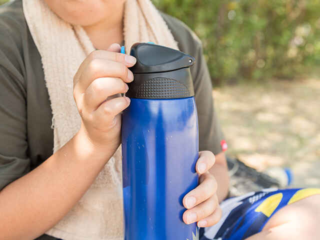 子供へのスポドリは注意も必要！