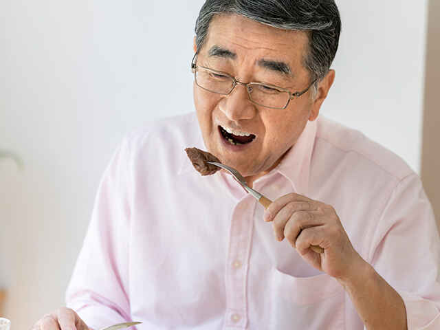「早食いが太りやすくなる」は本当？