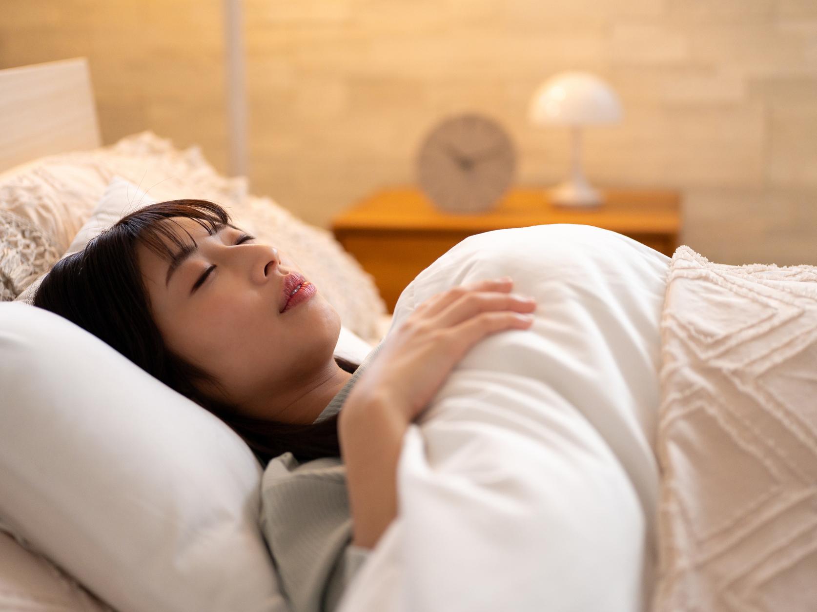 睡眠中に美容効果を高める「夢中美容」