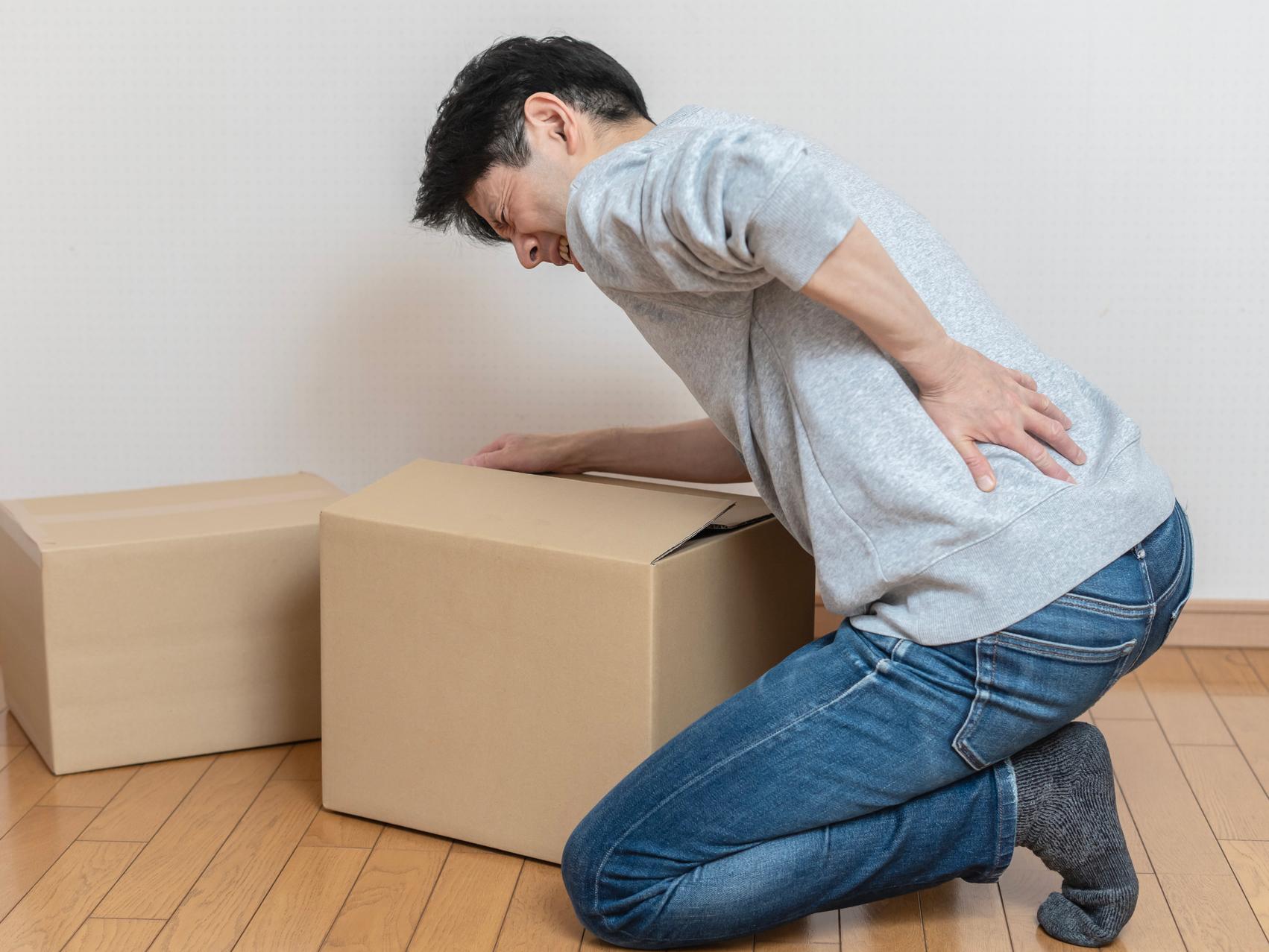 ぎっくり腰になったらどうする？痛みの経過とケアのポイント
