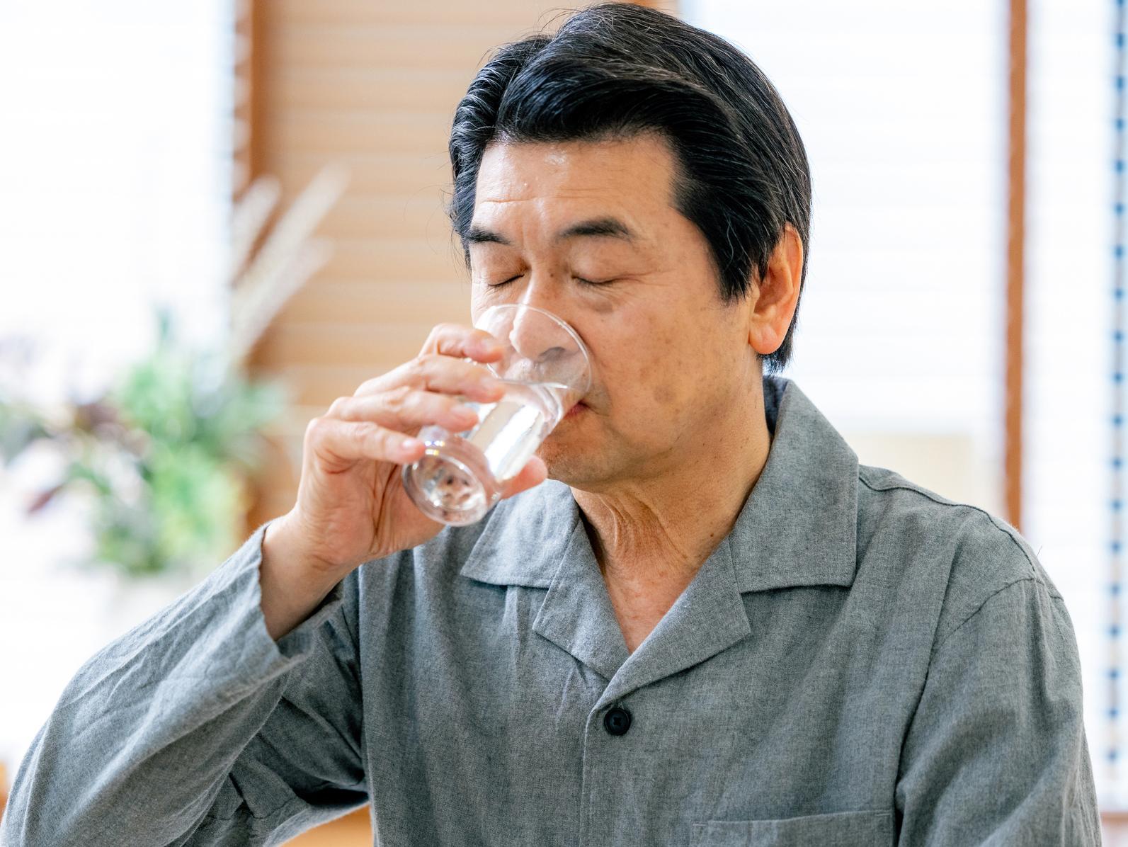 食事も含めて考える、無理のない水分摂取