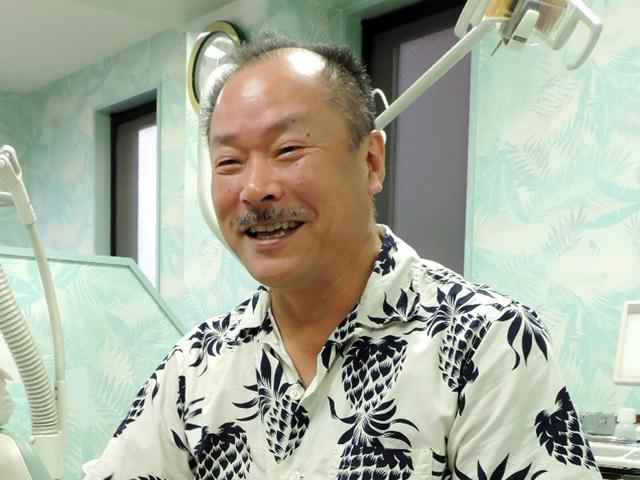 山本 鐵雄 院長