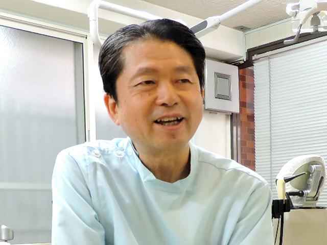 島津 康弘 院長