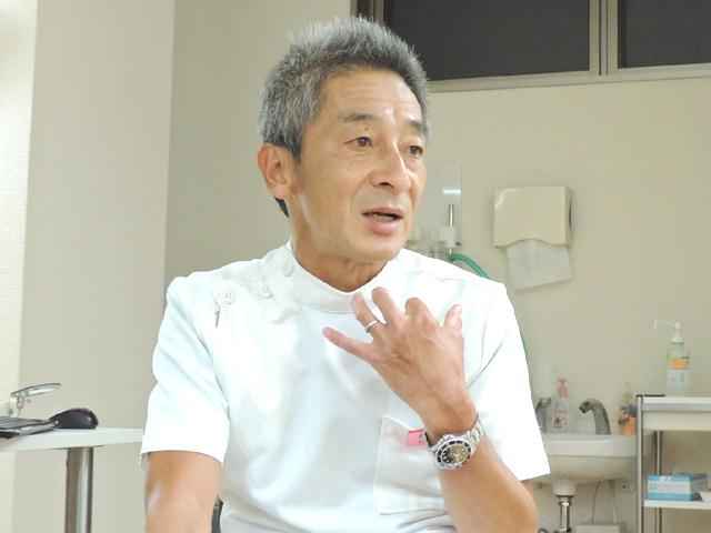 岡田 卓也 院長