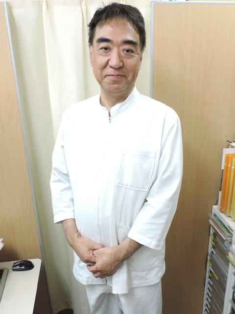 相原 邦行 院長