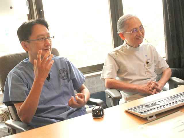 眞坂 信夫 会長 ＆ 岡田 常司 院長