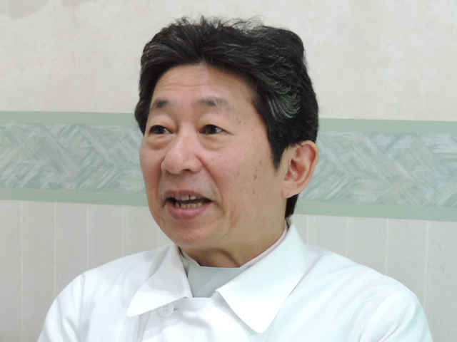 鈴木 治仁 院長