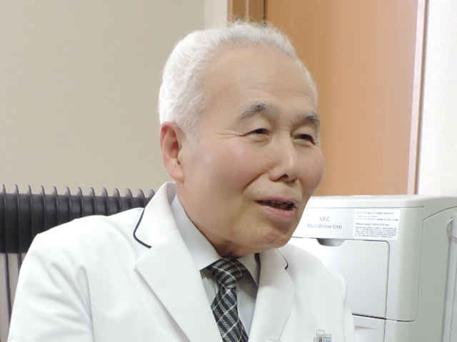 三田村 圭二 院長