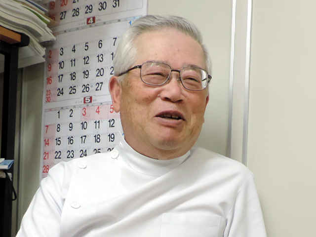 西山 真一郎 院長