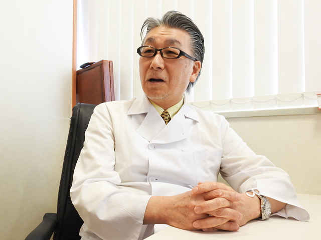 片平 治人 院長 ＆ 河野 正己 教授