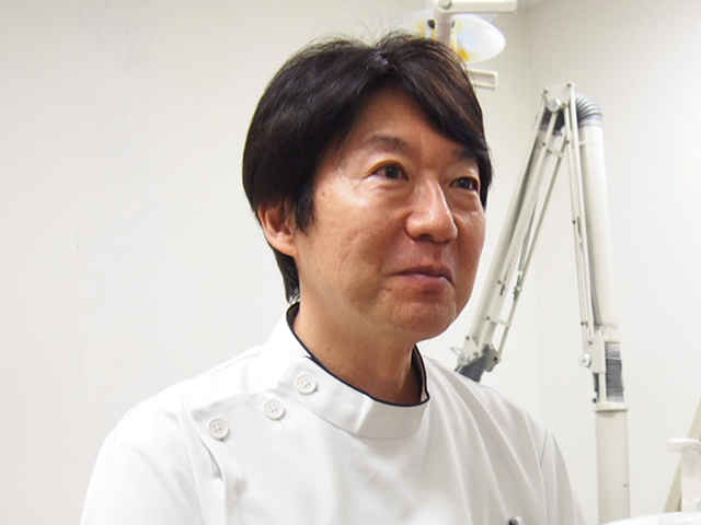 久保 亜紀夫 院長