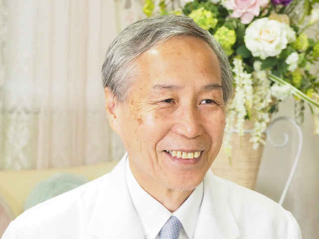 小林 城治 院長