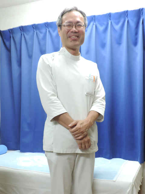 薄田 康広 院長