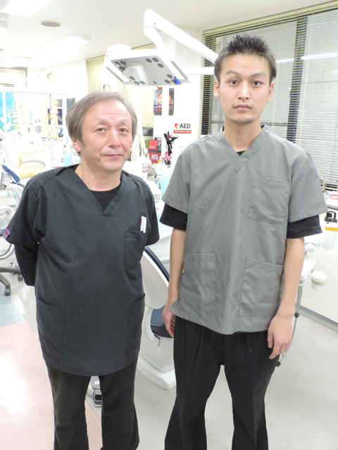 清水 治彦 院長 ＆  太陽 歯科医師