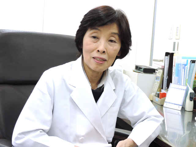 家城 恵子 院長