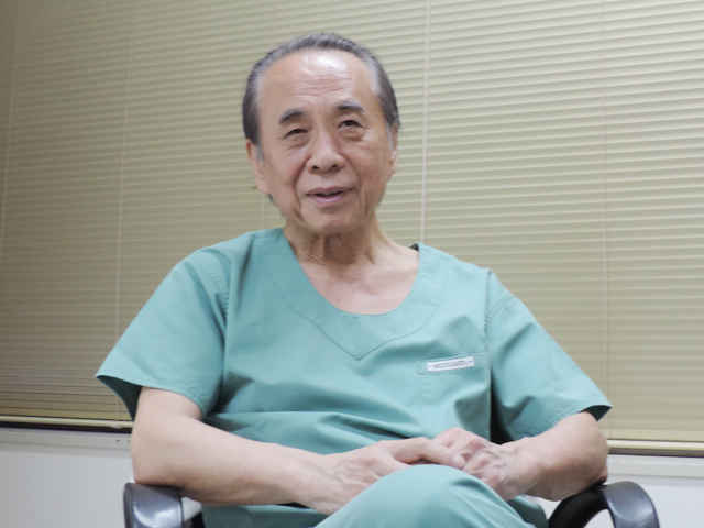 重松 宏 院長