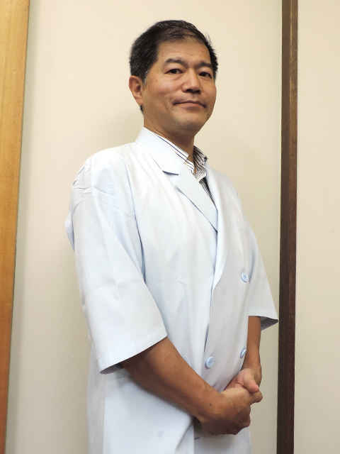 岡野 欣之 院長