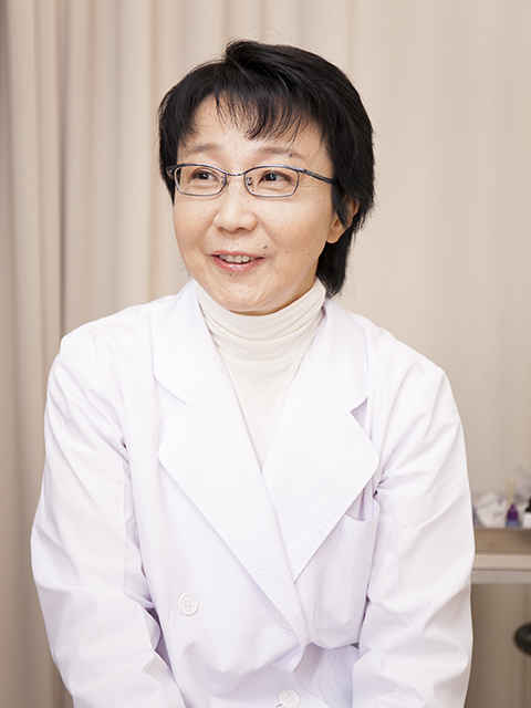 石井 厚子 院長