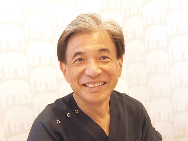 新島 新一 院長