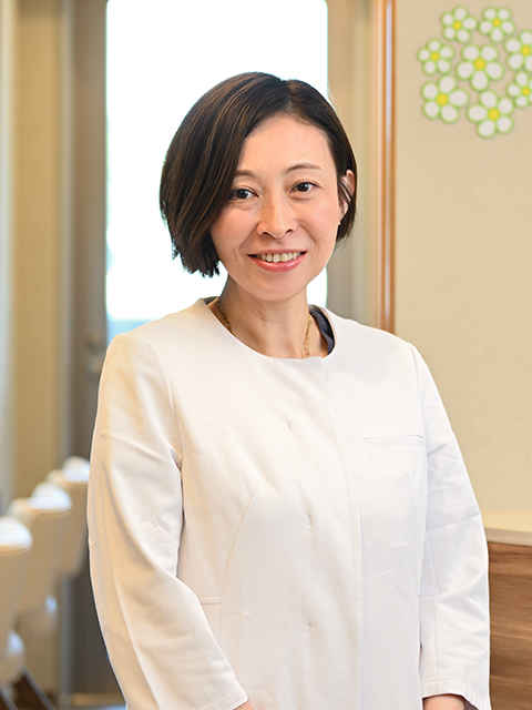 髙山 良子 院長