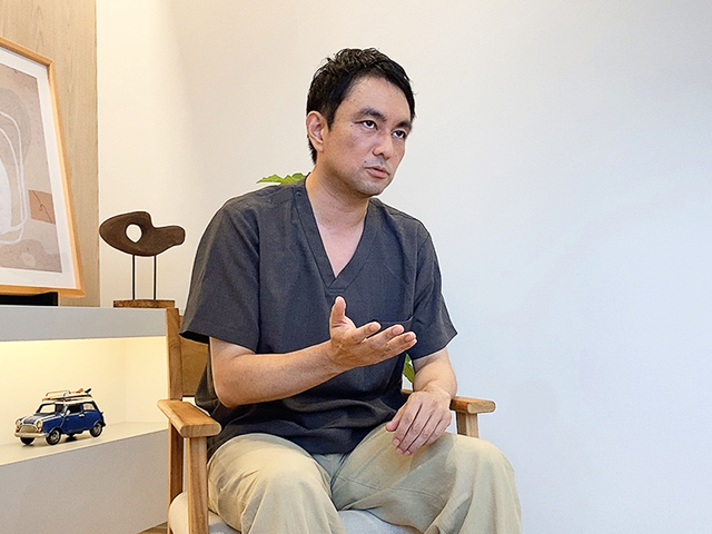 小野 泰之 院長