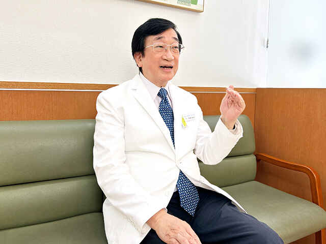 内田 俊也 院長