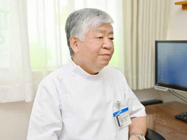 矢﨑 俊二 院長