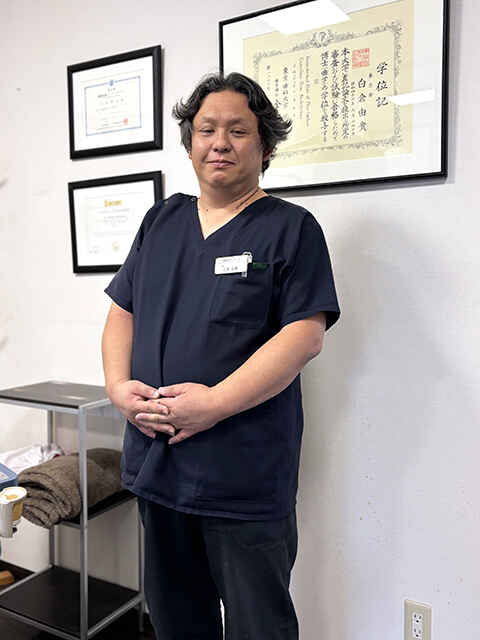 白倉 由貴 院長