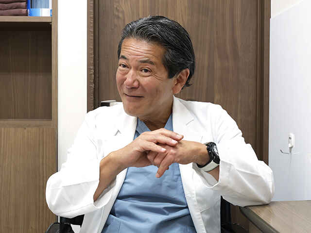 桑満 おさむ 院長
