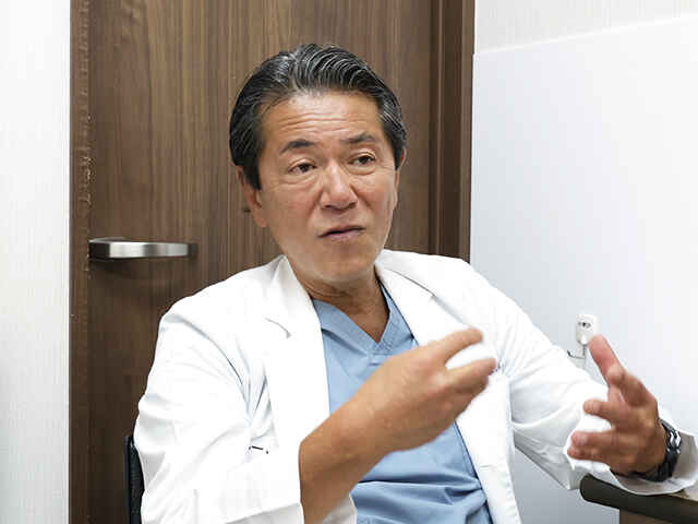 桑満 おさむ 院長
