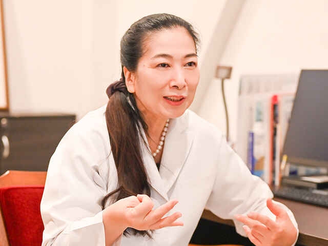 村上 敦子 院長