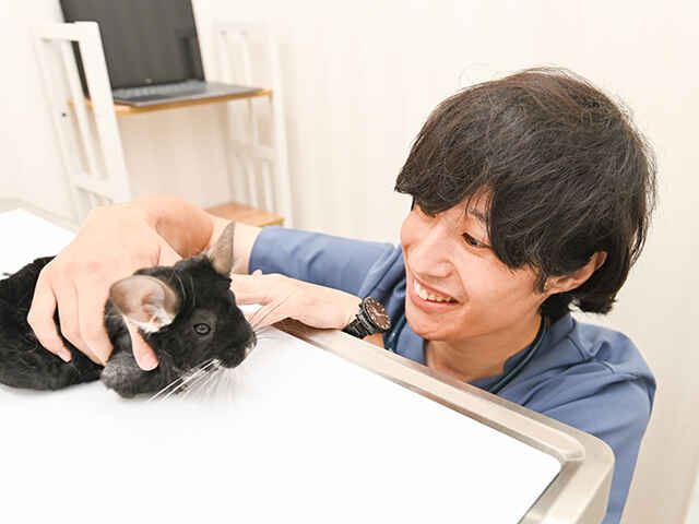 戸谷 周太 院長