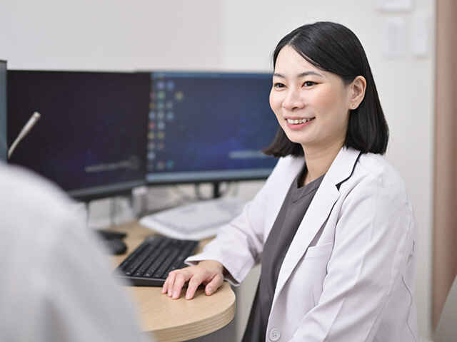大久保 知美 院長