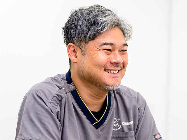 小日向 祐二 院長