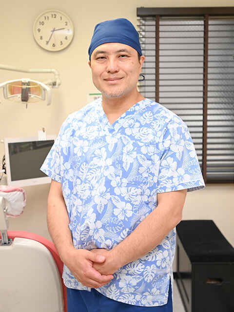 新井 和宏 院長